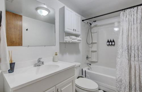 Denver Hot Tub Retreat Near Downtown - 20 Percent Off Feb - Foto 26