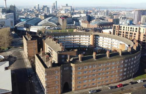 For Students Only St Andrews Gardens in Liverpool - Foto 1