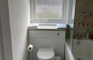 A great place to stay-2 Bedroom House - Foto 16