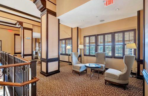 2BR Fireworks View with Pool & Spa 5 Minutes to Disney - Foto 45