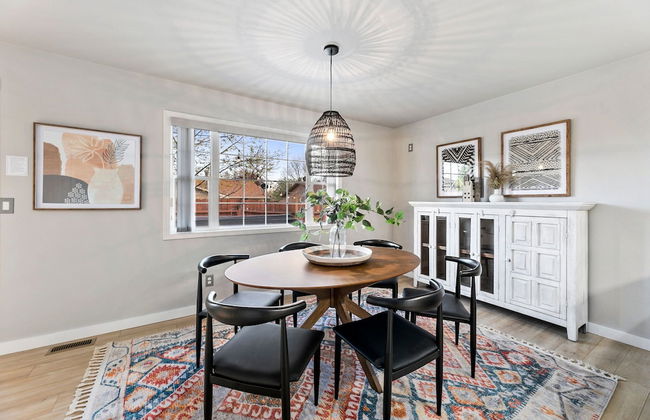 Scandinavian Chic – Hot Tub, Bikes and Lake Life! - Foto 30