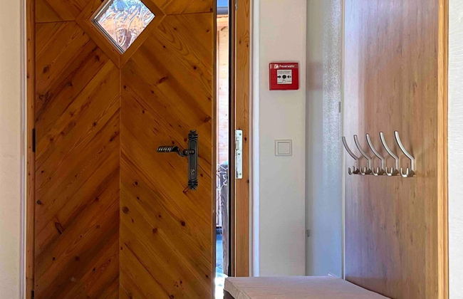 Premium Chalet With Sauna on a Sunny Slope - Foto 2