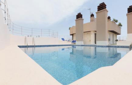 La Brisa de Alborán - Rooftop Pool in Puerto Deportivo - Photo 11