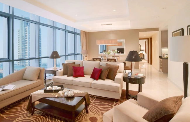 Three Bedroom Apartment, Oakwood Premier Cozmo Jakarta - Foto 1