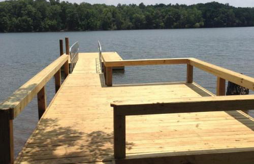 Bring Your Boat! Lake Murray Haven with Deck and Dock - Foto 23