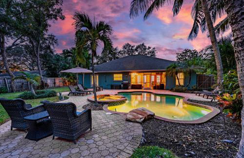Nautical Escape! Private pool home with a tropical backyard oasis! - Foto 2