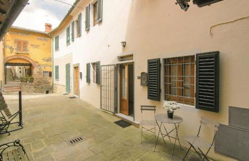 Stunning Home In Montecatini Alto - Photo 2