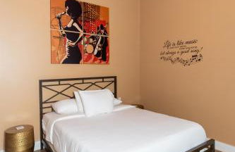 The Jazz Club Downtown Sandusky - Foto 16