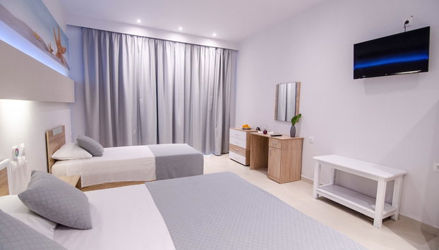 Galazio Beach - Photo 2, Primary image