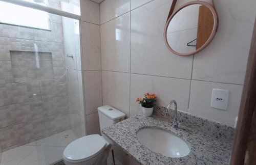 Casa Dulé, a poucos metros da praia - Foto 15