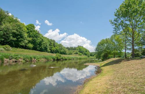 Cozy Cabin Right on the New River in Todd - Easy River Access - Fire Pit - Photo 25