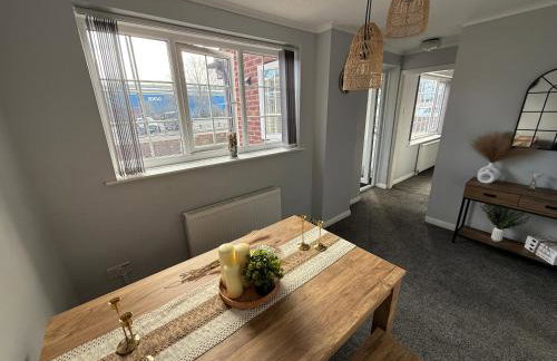 3-Bed Detached House Private Drive for Two Cars - Foto 20