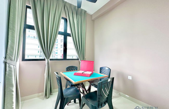 Twin Tower Residence by Stayrene - Photo 18