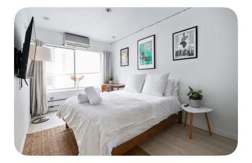 Bright and spacious apt, W&D in unit - Monthly - Foto 3