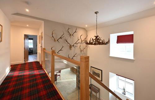 Kipney Farmhouse with hot tub - Photo 42