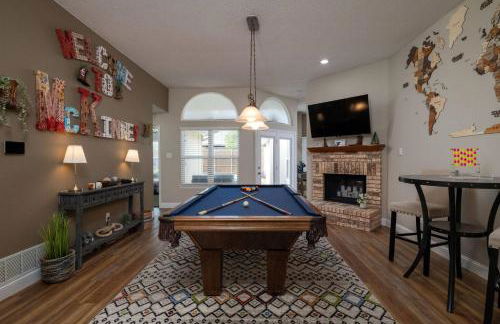 Pool, Games & World Cup Fun for the Whole Family - Foto 1