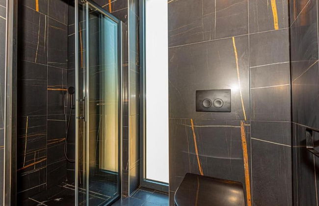 Luxury Contemporary Villa in Vodice With Pool, Sauna and Hot Tub - Foto 37