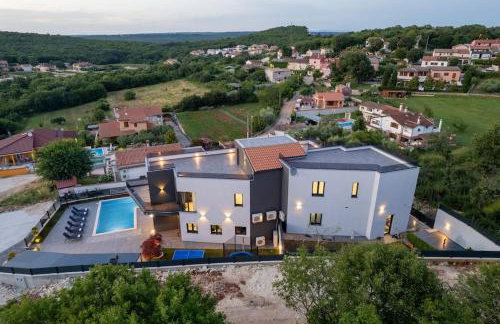 Villa Kalemi - Photo 2