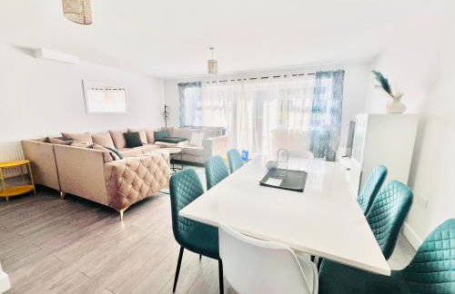 Contractor Stays - Sleeps 12 - Easy access to Motorway - Foto 12