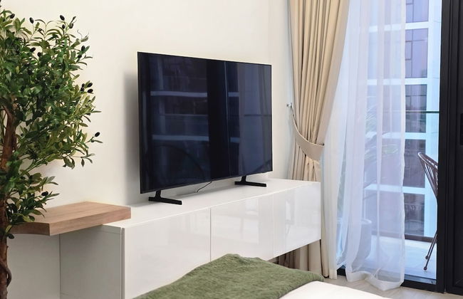 Easygo-lavish STU Azizi Riv 4404 - Photo 23