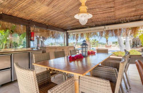 Villa Quesada - Photo 25