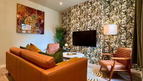 Stunning 4-Bedroom Home - 10 mins to Sandbanks Beach - Foto 1