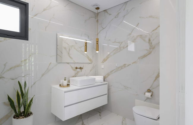 Sun, Pool and Comfort, The White House - Foto 20