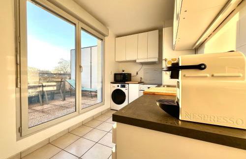 BnGo I Immense RoofTop Lyon I 2 chambres, 4 places parkings, 2 immenses terrasses, 8 personnes - Photo 30