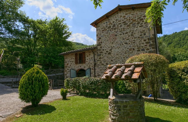 Holiday House with Pool & Large Garden Overlooking Lake near Tuscany - Photo 33