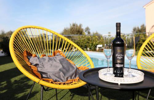 Orchid Stay - Photo 18