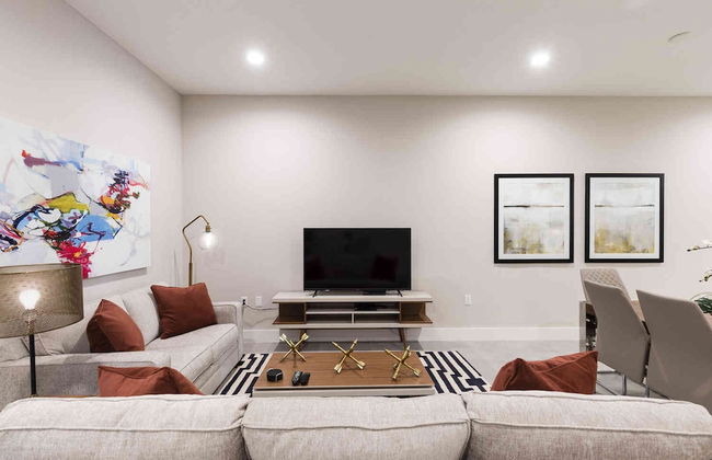 Chic 4 Bedroom at Summerville Minutes From Disney - Foto 1