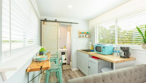 The Container Retreat @ 290 Wine Trail #1 Escape to Hye, TX - Foto 4