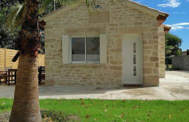 Petite Maison refaite à neuf proche plage - Foto 7