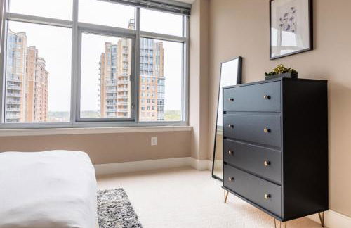 Reston 2br w laundry walk to restaurants mall WDC-831 - Foto 11