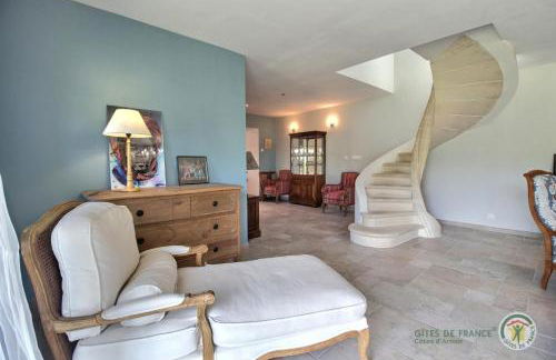 Ty ma labour - Photo 20