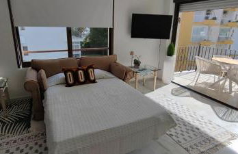 Marbella Suite - Photo 63