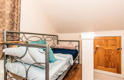 Lovely Cottage Retreat in Texas Hill Country with Cypress Creek Views near Hamilton Pool - Foto 20