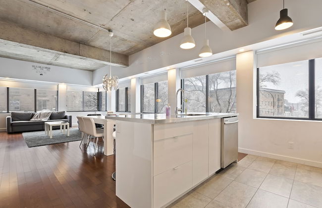 Condotel LeLuxe St-Denis St - mtlFlats - Foto 19