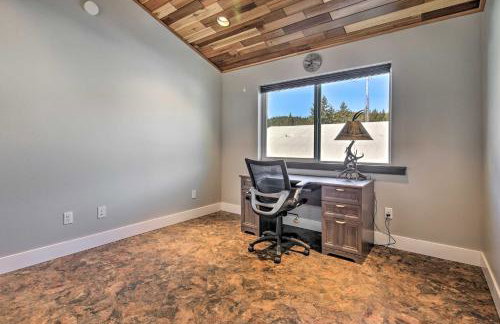 Mendenhall Valley Escape with Furnished Deck! - Foto 18