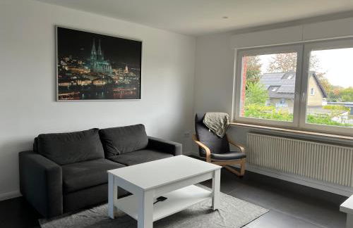 Elegante Apartment in Erftstadt mit Balkon, Zentral, Bahnhof nah, Phantasialand Brühl bei Cologne - Foto 3