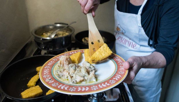 Local Dining with Show Cooking - Private Experience - Foto 4