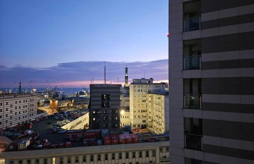 Lanternalba appartamento con vista sul porto antico - Foto 58