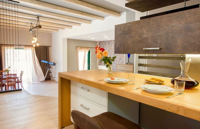 Villa in Gerani With Pool and Sea Views - Foto 11