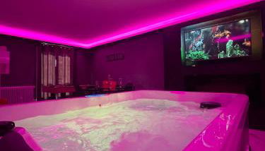 La Casa de Lové Suite Jacuzzi - Foto 3