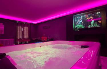 Suite cinéma et jacuzzi privé - Foto 4