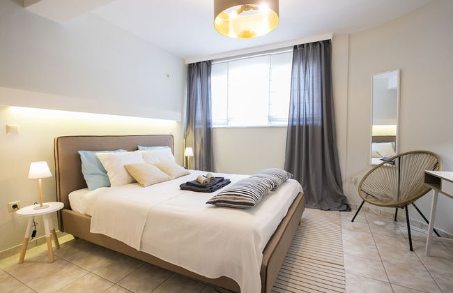 Garden House in Anavyssos - Photo 1