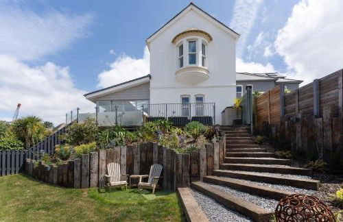 Spacious House nr Castle Beach Parking & Sauna - Foto 1