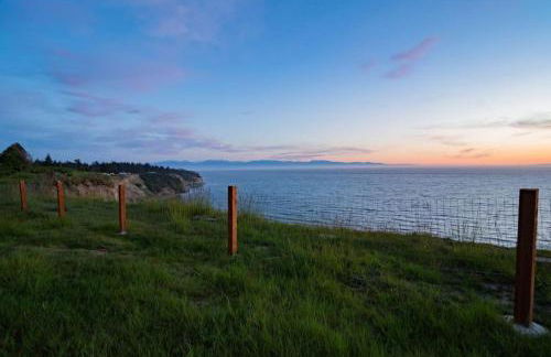 Oceanfront Family Retreat - Foto 33