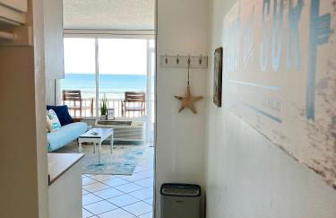 Beach Daze - Ocean front at Symphony Beach Club! - Photo 4