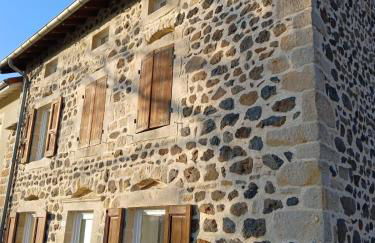 Large home for family or friends - Foto 3